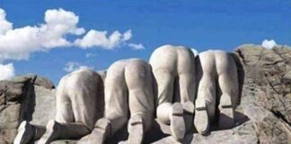 Монумент на български политици