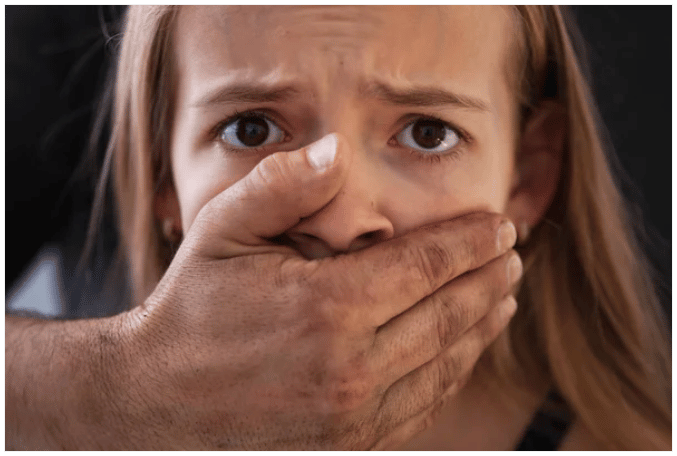 Тежко сексуално престъпление е разтърсило обществото в Австрия 12 годишно момиче е