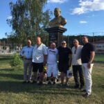 Паметник на Дан Колов