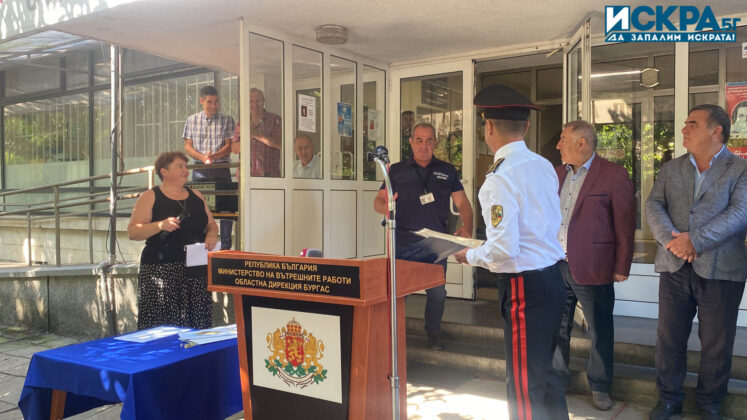 Петър Велев и старши комисар Калоян Калоянов