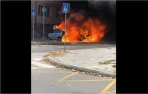 Пожар, кола