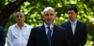 Румен Радев