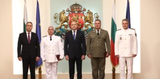 Румен Радев удостои офицери с висши военни звания