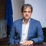 Валентин Михов