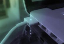 Зарядно за лаптоп