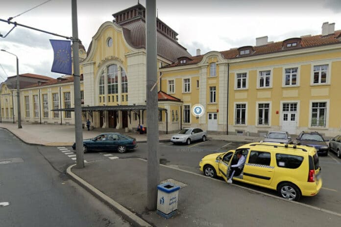 Централна железопътна гарата в Бургас