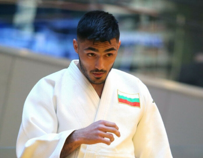 Денислав Иванов