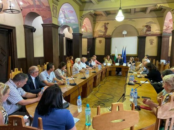 Д-р Илин Димитров и бизнес