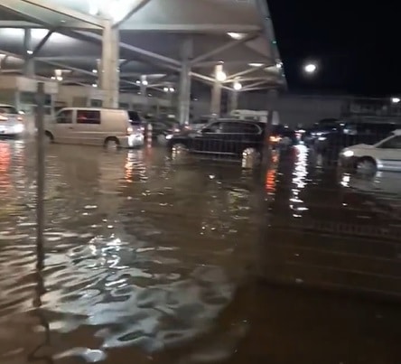 Наводнена граница