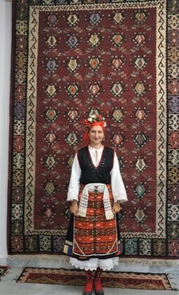 Изложба на килими