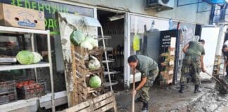 Военни помагат в Карлово