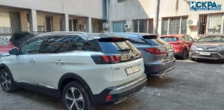 Автомобили