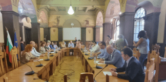 Консултации за състава на РИК-Бургас