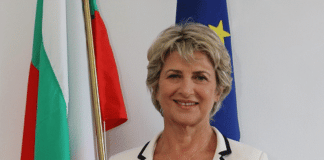 Весела Лечева