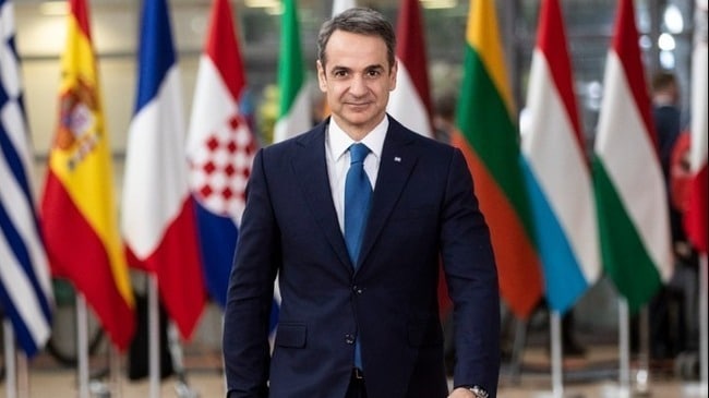 Консервативният министър-председател на Гърция Кириакос Мицотакис спечели националните избори и