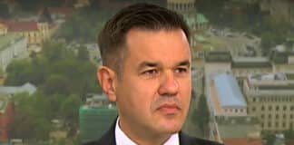 Никола Стоянов