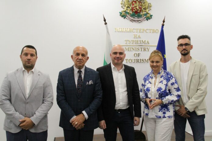 Министерство на туризма