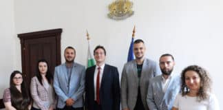 Крум Зарков