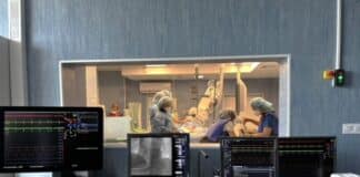 Лечение с ангиограф