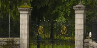 Замък "Балморал"