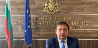 Арх. Иван Шишков