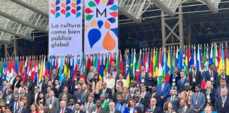 проф. Велислав Минеков