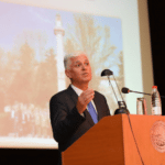 Министър на отбраната Димитър Стоянов