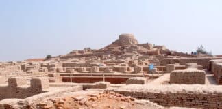 Мохенджо-Даро.