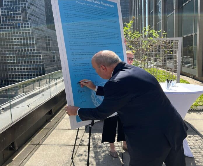 Николай Милков