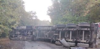 Обърнат тир