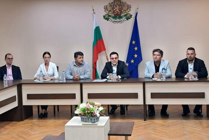 Посещение на министър Александър Пулев и екипа му