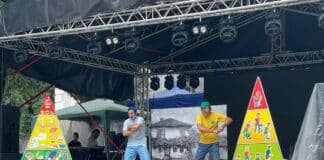 Постановка