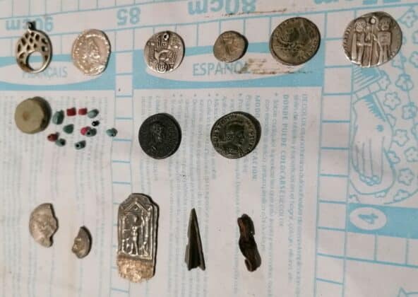 Старинни монети