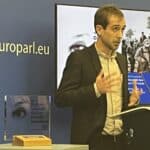 Карол Валад