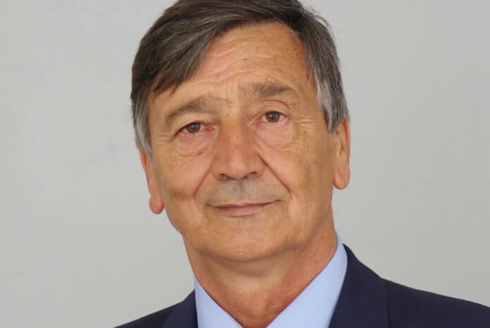 Борис Николов