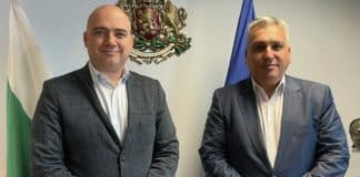 д-р Илин Димитров и доц. д-р Атанас Атанасов