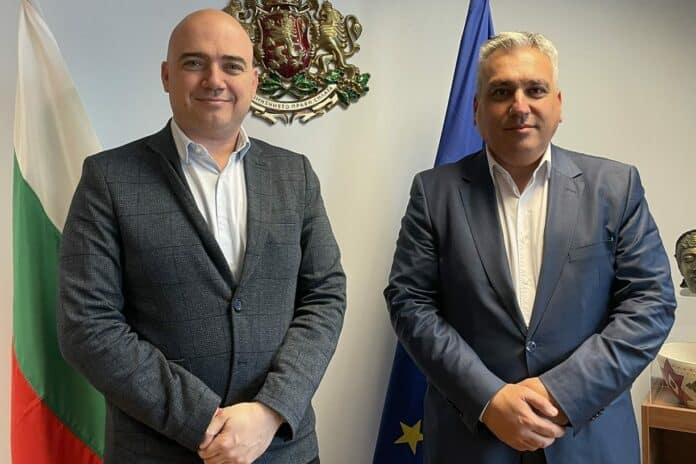 д-р Илин Димитров и доц. д-р Атанас Атанасов