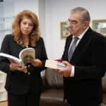 Илияна Йотова в Загреб