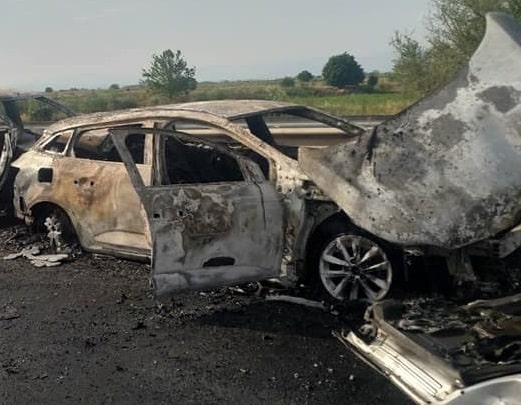 Изгоряла кола на АМ Тракия