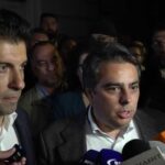 Кирил Петков и Асен Василев