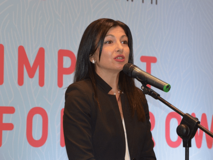 Надя Клисурска