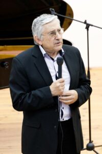 Проф. д.н. Филип Павлов