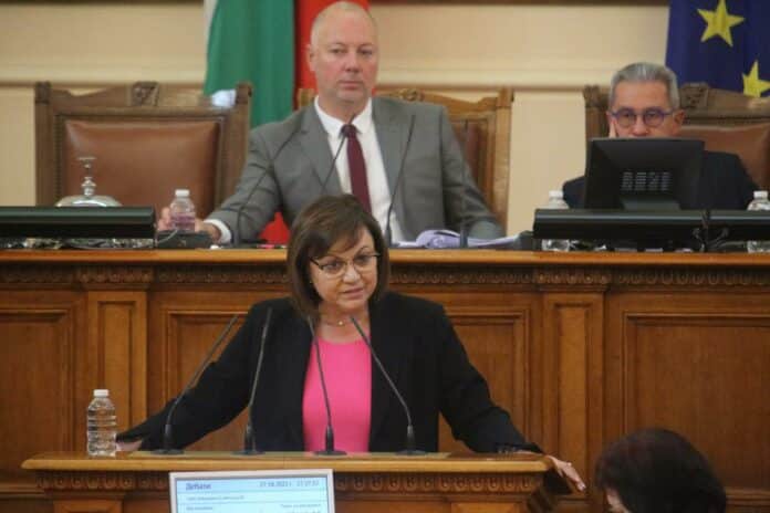 Корнелия Нинова