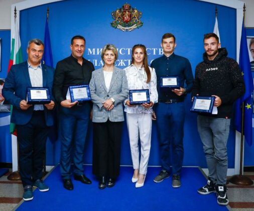 Весела Лечева