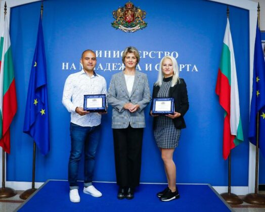 Весела Лечева