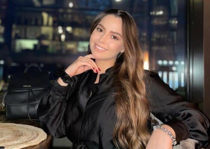 Люба Наумова