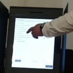 Машина за гласуване