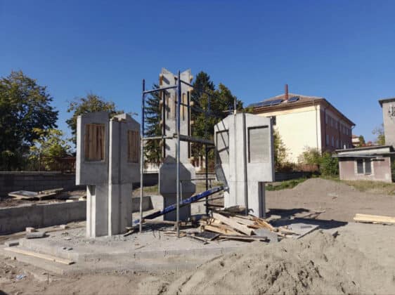 Паметник, село Овча могила