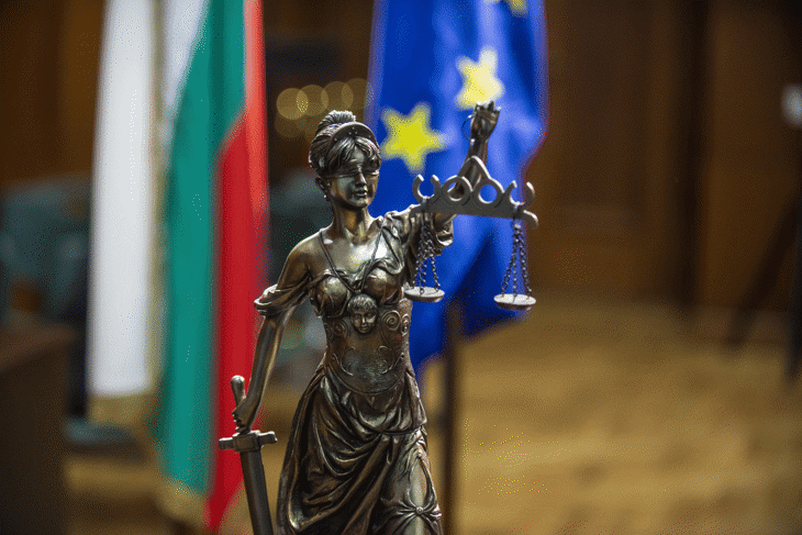 Европейската комисия ЕК съобщи че предава България на съда на