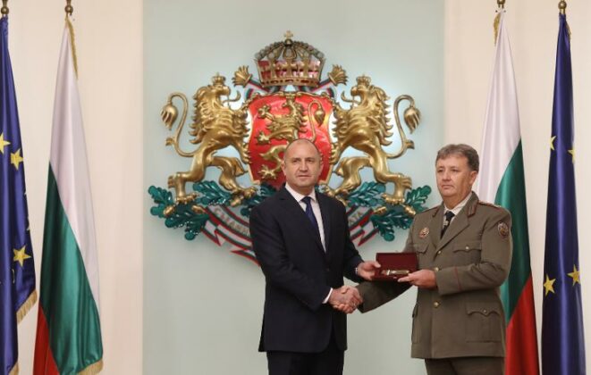 Румен Радев